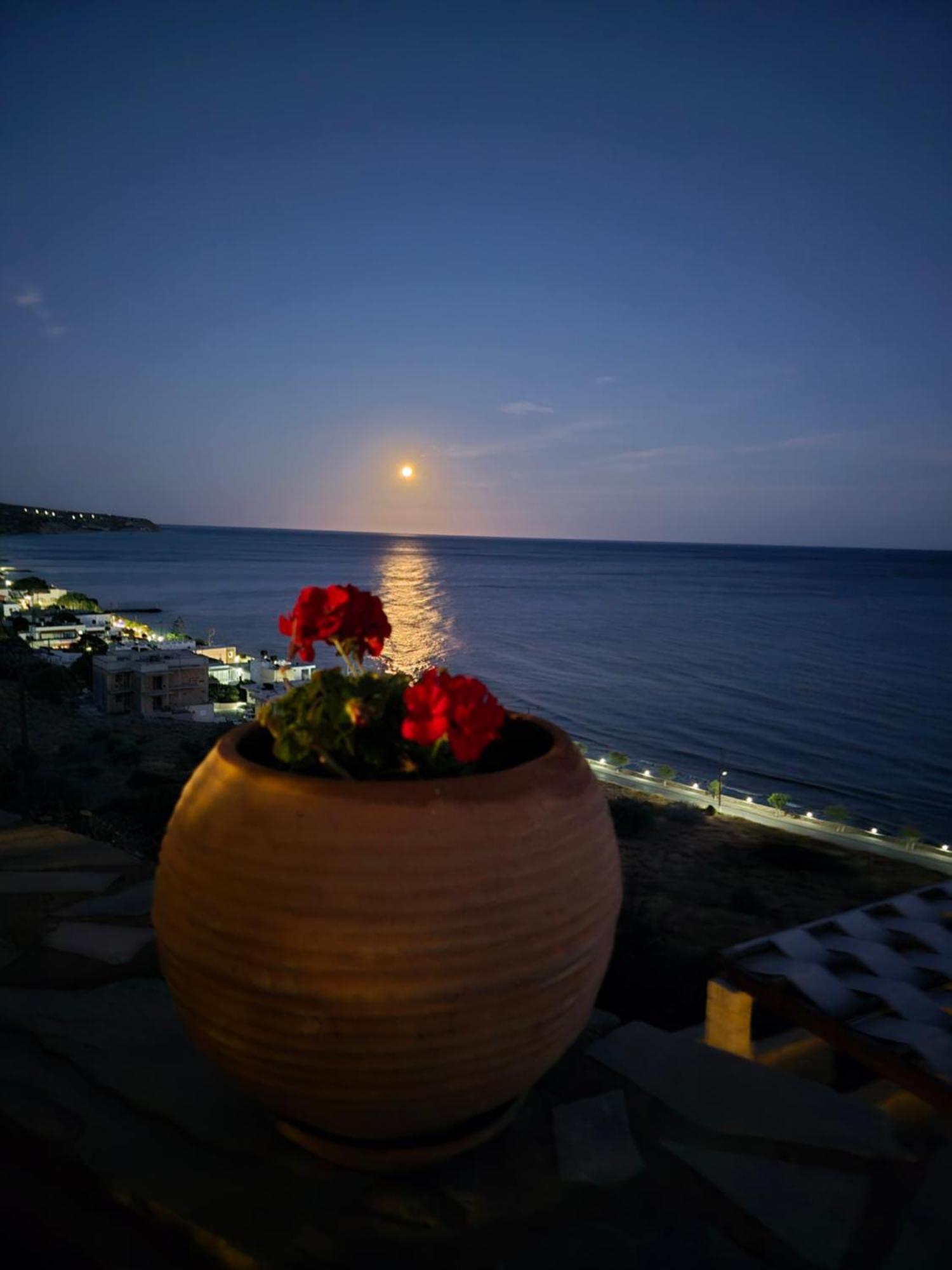 Breathtaking Sea View Flat In South Crete Apartman Keratókambosz Kültér fotó